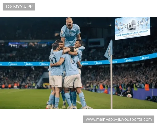 曼城在比赛中对细节的执行力让对手难以适应，曼城的打法特点